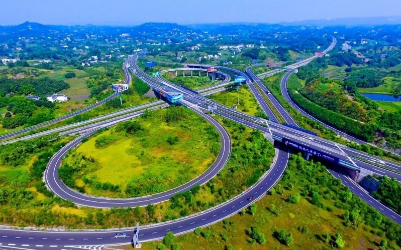 Trung Quốc đặt mục tiêu xây dựng hơn 460 ngàn km đường cao tốc